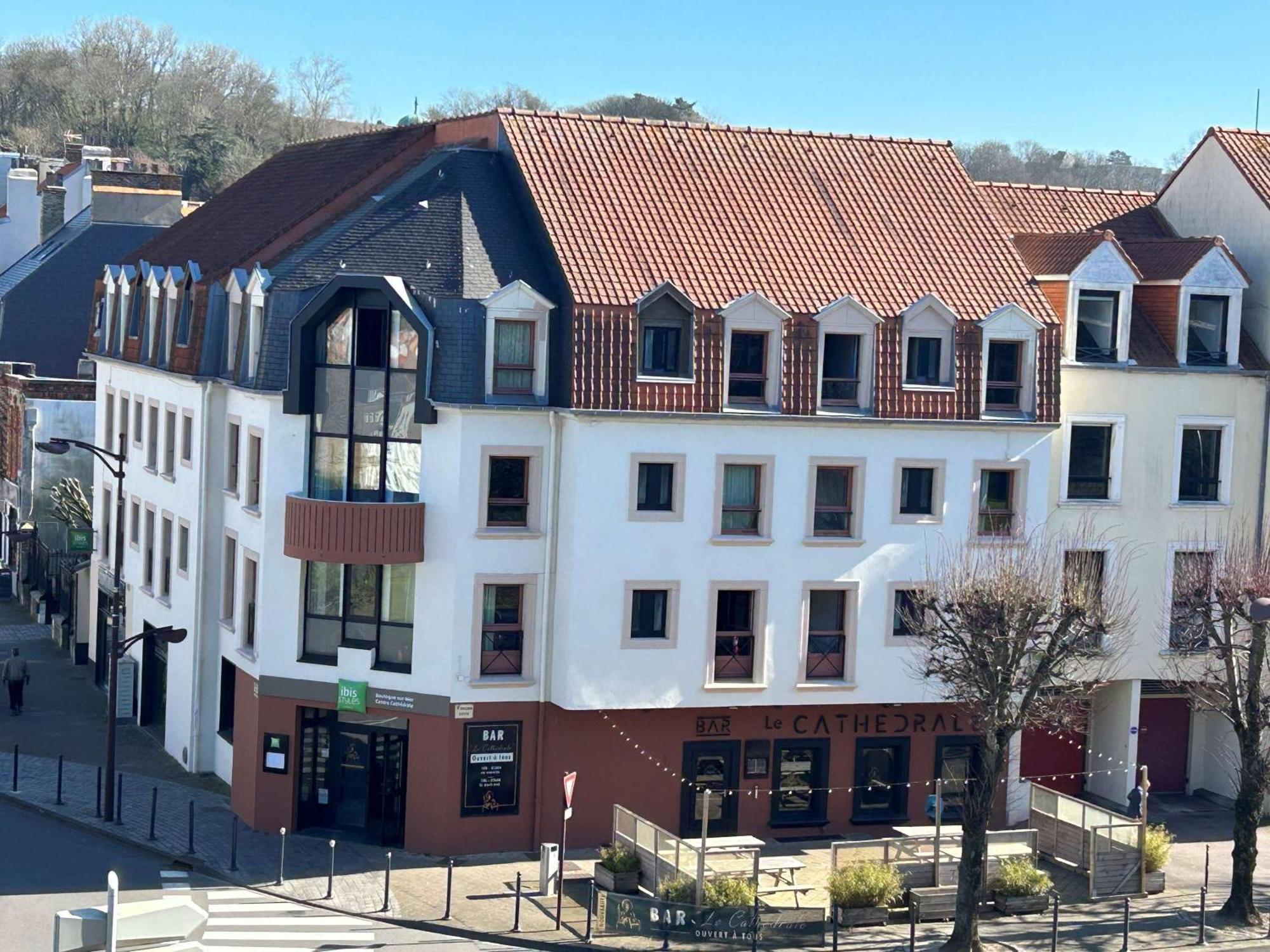 Ibis Styles Boulogne Sur Mer Centre Cathedrale Exterior photo